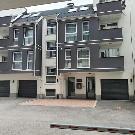 Guest Suite Narodno Horo 소피아 외부 사진